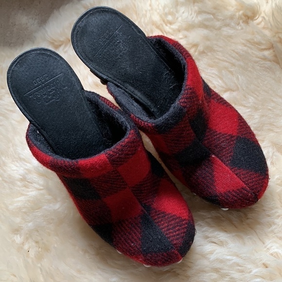 Woolrich Limited Edition Buffalo Check Plaid Flannel Wool Wooden Mules Clogs 7.5 - Picture 4 of 12